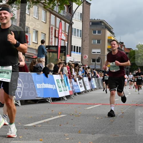 20.09.2026 - PSD Bank Halbmarathon J. Mangold http://msf.ph/oto/10521546 20.09.2026 11:57:39 Ziel 1052, 1301, 1709, 1711, 2052, 2092, 2253, 2540, 2846, 3256, 3374, 3624, 3762, 3935, 4610 meine-sportfotos.de