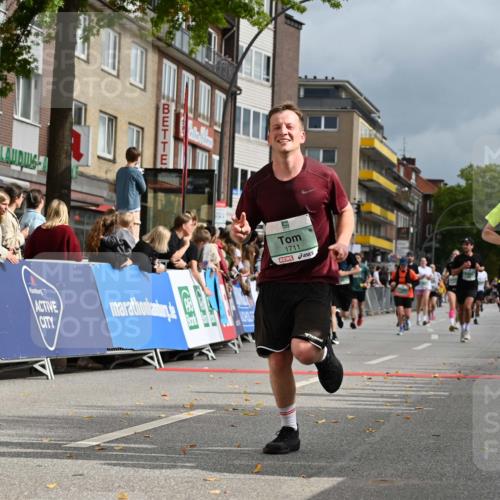 20.09.2026 - PSD Bank Halbmarathon J. Mangold http://msf.ph/oto/10521552 20.09.2026 11:57:40 Ziel 1052, 1301, 1530, 1709, 1711, 2052, 2092, 2253, 2540, 2846, 3256, 3374, 3624, 3762, 3935, 4610 meine-sportfotos.de