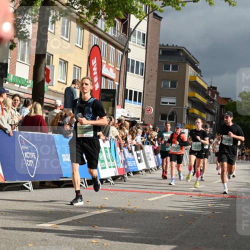 20.09.2026 - PSD Bank Halbmarathon J. Mangold http://msf.ph/oto/10521571 20.09.2026 11:57:44 Ziel 1052, 1210, 1301, 1530, 1709, 1711, 2531, 2846, 2935, 3107, 3280, 3624, 3762, 3941, 4327, 4589, 4610 meine-sportfotos.de