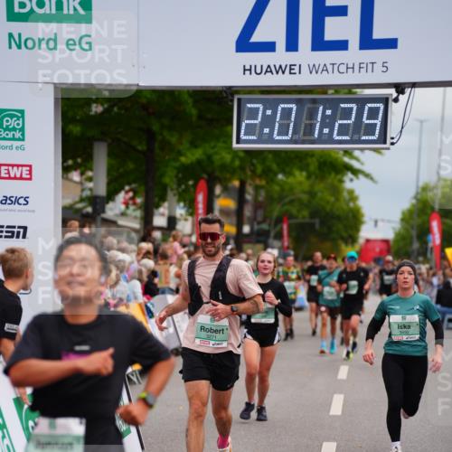 20.09.2026 - PSD Bank Halbmarathon LAZAROV Photography http://msf.ph/oto/10521575 20.09.2026 12:01:29 Ziel 1027, 1641, 1928, 1999, 2142, 2174, 2383, 2494, 2661, 2748, 3271, 3492, 4334 meine-sportfotos.de