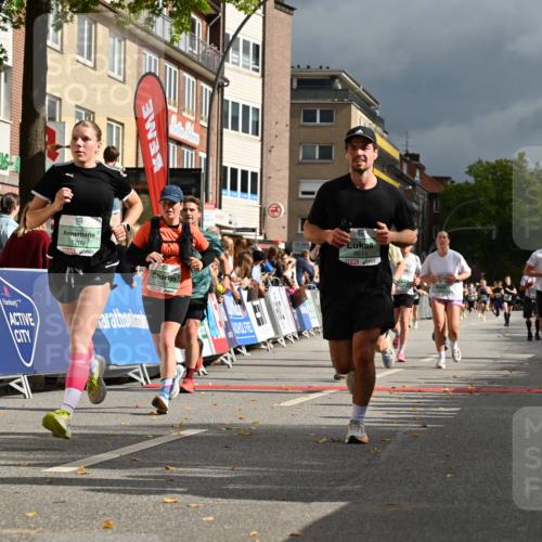20.09.2026 - PSD Bank Halbmarathon J. Mangold http://msf.ph/oto/10521590 20.09.2026 11:57:46 Ziel 1210, 1530, 1709, 1711, 2531, 2846, 2935, 3107, 3280, 3762, 3941, 4327, 4589, 4610 meine-sportfotos.de