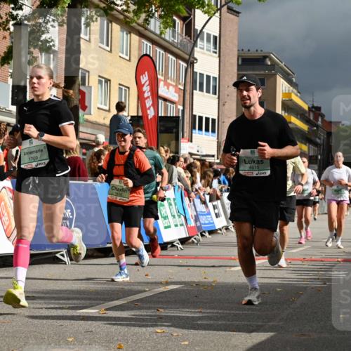 20.09.2026 - PSD Bank Halbmarathon J. Mangold http://msf.ph/oto/10521593 20.09.2026 11:57:47 Ziel 1210, 1530, 1709, 2531, 2846, 2935, 3107, 3280, 3762, 3941, 4327, 4589, 4610 meine-sportfotos.de
