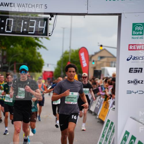20.09.2026 - PSD Bank Halbmarathon LAZAROV Photography http://msf.ph/oto/10521643 20.09.2026 12:01:33 Ziel 1328, 1382, 1933, 1999, 2142, 2174, 2189, 2383, 2494, 2661, 2748, 3148, 3271, 3446, 3492, 4334 meine-sportfotos.de