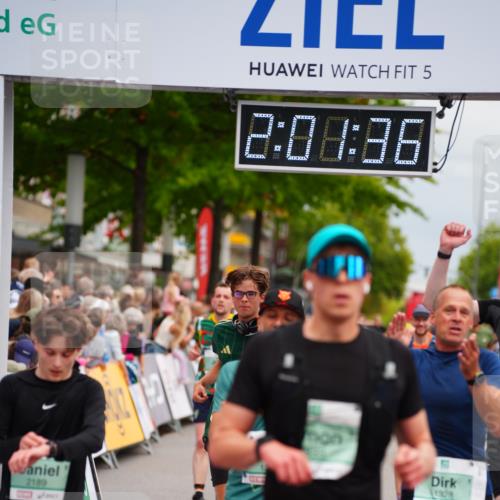 20.09.2026 - PSD Bank Halbmarathon LAZAROV Photography http://msf.ph/oto/10521667 20.09.2026 12:01:35 Ziel 1142, 1328, 1382, 1393, 1933, 1999, 2189, 2383, 2397, 2748, 3148, 3271, 3446, 3492 meine-sportfotos.de