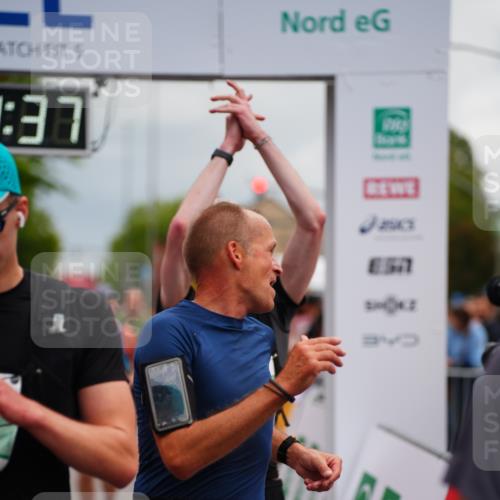 20.09.2026 - PSD Bank Halbmarathon LAZAROV Photography http://msf.ph/oto/10521671 20.09.2026 12:01:36 Ziel 1142, 1328, 1382, 1393, 1933, 1999, 2189, 2383, 2397, 3148, 3271, 3446, 3492 meine-sportfotos.de