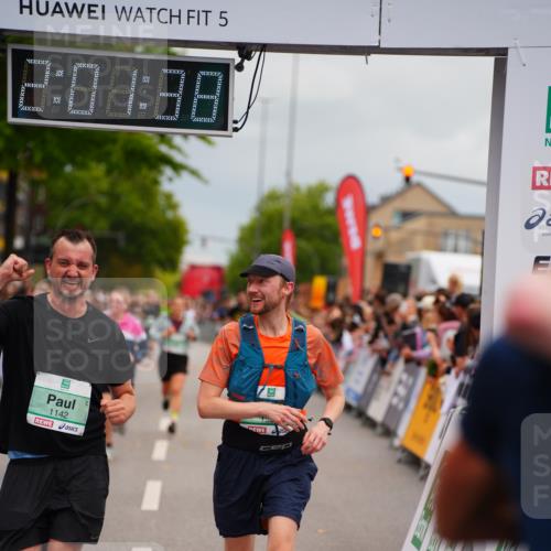20.09.2026 - PSD Bank Halbmarathon LAZAROV Photography http://msf.ph/oto/10521699 20.09.2026 12:01:38 Ziel 1142, 1227, 1328, 1382, 1393, 1933, 1999, 2189, 2383, 2397, 3148, 3399, 3446, 3492, 4707 meine-sportfotos.de