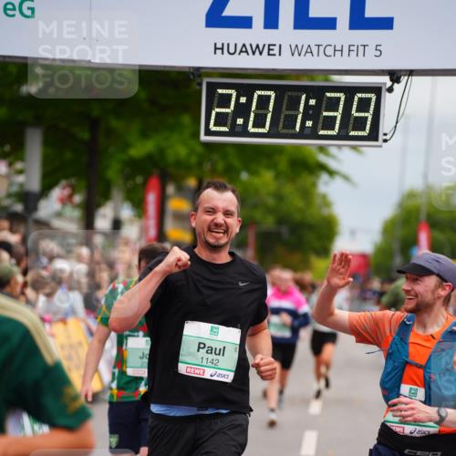 20.09.2026 - PSD Bank Halbmarathon LAZAROV Photography http://msf.ph/oto/10521710 20.09.2026 12:01:38 Ziel 1142, 1227, 1328, 1382, 1393, 1933, 1999, 2189, 2383, 2397, 3148, 3399, 3446, 3492, 4707 meine-sportfotos.de