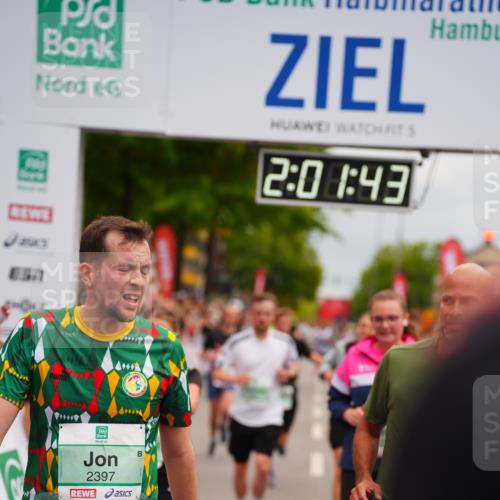 20.09.2026 - PSD Bank Halbmarathon LAZAROV Photography http://msf.ph/oto/10521762 20.09.2026 12:01:42 Ziel 1142, 1227, 1328, 1382, 1393, 1689, 1933, 2169, 2189, 2397, 3148, 3161, 3399, 3446, 3862, 4707 meine-sportfotos.de