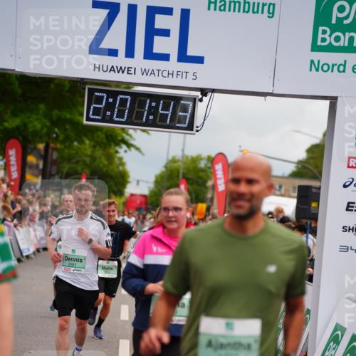 20.09.2026 - PSD Bank Halbmarathon LAZAROV Photography http://msf.ph/oto/10521766 20.09.2026 12:01:43 Ziel 1142, 1227, 1257, 1328, 1382, 1393, 1689, 2169, 2397, 3148, 3161, 3218, 3399, 3446, 3862, 4707 meine-sportfotos.de