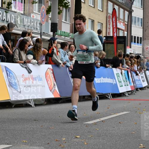 20.09.2026 - PSD Bank Halbmarathon J. Mangold http://msf.ph/oto/10521877 20.09.2026 11:58:26 Ziel 1398, 1621, 1741, 1795, 1956, 2612, 3183, 3490, 3604, 3801, 4013 meine-sportfotos.de