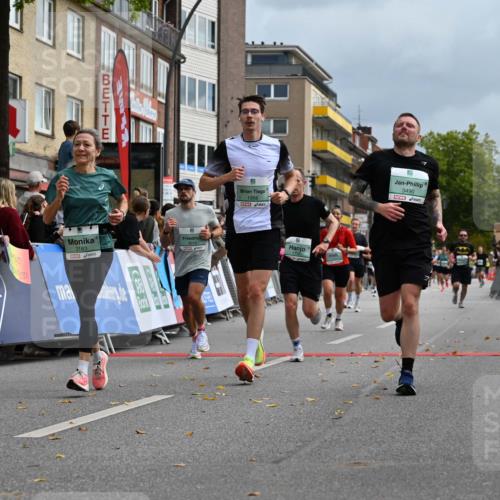 20.09.2026 - PSD Bank Halbmarathon J. Mangold http://msf.ph/oto/10521903 20.09.2026 11:58:30 Ziel 1304, 1741, 1795, 1956, 2290, 3183, 3490, 3801, 4013 meine-sportfotos.de