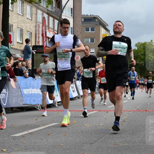 20.09.2026 - PSD Bank Halbmarathon J. Mangold http://msf.ph/oto/10521917 20.09.2026 11:58:30 Ziel 1304, 1741, 1795, 1956, 2290, 3183, 3490, 3801, 4013 meine-sportfotos.de