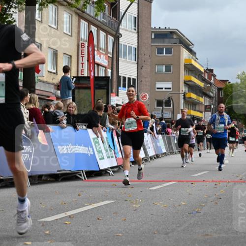 20.09.2026 - PSD Bank Halbmarathon J. Mangold http://msf.ph/oto/10521936 20.09.2026 11:58:33 Ziel 1251, 1304, 1741, 1795, 1956, 2290, 3183, 3447, 3490, 3598, 3801, 4013, 4570, 4572 meine-sportfotos.de