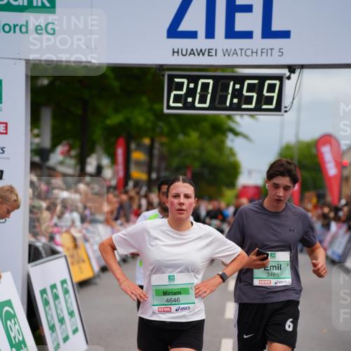 20.09.2026 - PSD Bank Halbmarathon LAZAROV Photography http://msf.ph/oto/10521949 20.09.2026 12:01:58 Ziel 1153, 1607, 2806, 2995, 3302, 3485, 4089, 4549, 4646 meine-sportfotos.de