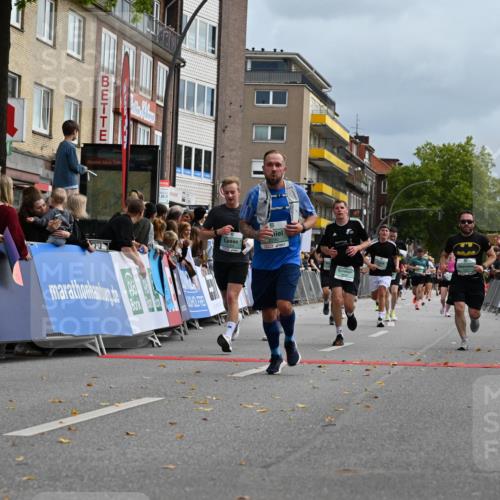 20.09.2026 - PSD Bank Halbmarathon J. Mangold http://msf.ph/oto/10521962 20.09.2026 11:58:35 Ziel 1035, 1251, 1304, 1741, 1795, 1936, 1956, 2290, 3183, 3447, 3490, 3598, 4013, 4570, 4572 meine-sportfotos.de