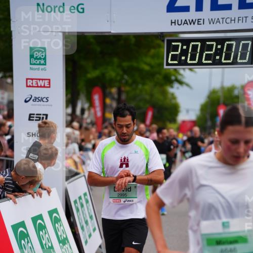 20.09.2026 - PSD Bank Halbmarathon LAZAROV Photography http://msf.ph/oto/10521965 20.09.2026 12:02:00 Ziel 1607, 2806, 2881, 2995, 3007, 3135, 3302, 3485, 4549, 4646 meine-sportfotos.de