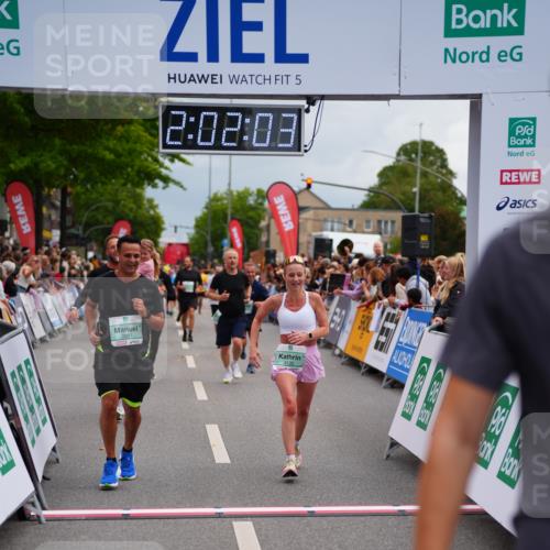 20.09.2026 - PSD Bank Halbmarathon LAZAROV Photography http://msf.ph/oto/10521997 20.09.2026 12:02:02 Ziel 2865, 2881, 2947, 2995, 3007, 3135, 3485, 4167, 4646 meine-sportfotos.de