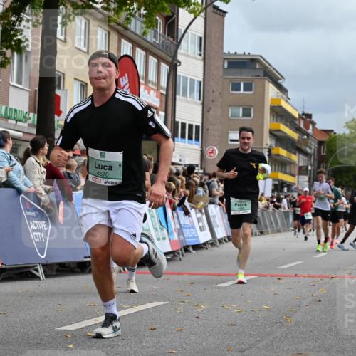 20.09.2026 - PSD Bank Halbmarathon J. Mangold http://msf.ph/oto/10522034 20.09.2026 11:58:41 Ziel 1035, 1251, 1304, 1936, 2290, 3447, 3598, 3718, 3810, 4029, 4355, 4570, 4572, 4694, 4738 meine-sportfotos.de