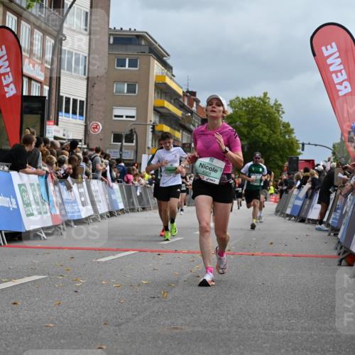 20.09.2026 - PSD Bank Halbmarathon J. Mangold http://msf.ph/oto/10522058 20.09.2026 11:58:43 Ziel 1035, 1251, 1304, 1778, 1936, 2290, 3447, 3598, 3718, 3810, 4029, 4355, 4570, 4572, 4694, 4738 meine-sportfotos.de
