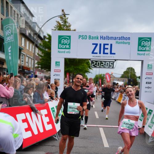 20.09.2026 - PSD Bank Halbmarathon LAZAROV Photography http://msf.ph/oto/10522066 20.09.2026 12:02:05 Ziel 2865, 2881, 2947, 2995, 3007, 3135, 3179, 3485, 4167, 4574, 4646, 4719 meine-sportfotos.de