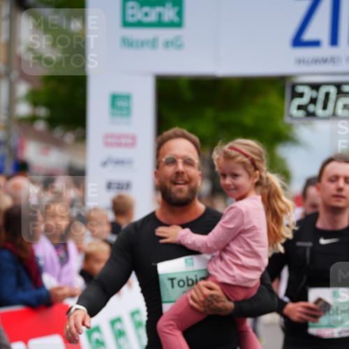 20.09.2026 - PSD Bank Halbmarathon LAZAROV Photography http://msf.ph/oto/10522079 20.09.2026 12:02:07 Ziel 2486, 2489, 2865, 2881, 2947, 2995, 3007, 3135, 3179, 3793, 4167, 4574, 4719 meine-sportfotos.de