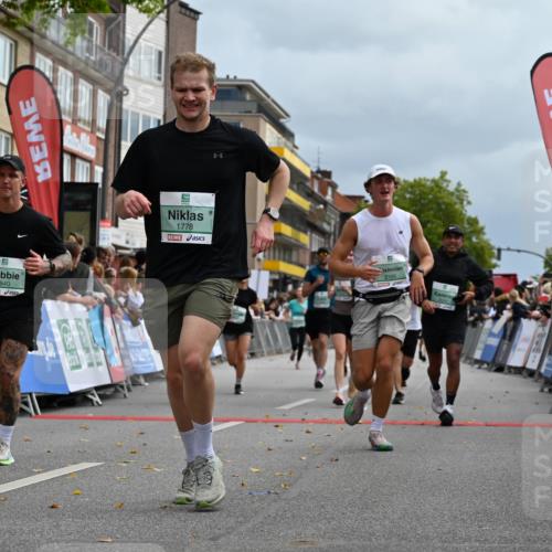 20.09.2026 - PSD Bank Halbmarathon J. Mangold http://msf.ph/oto/10522097 20.09.2026 11:58:52 Ziel 1197, 1519, 1778, 2050, 2185, 3112, 3150, 3194, 3467, 3718, 3810, 3940, 4029, 4223, 4286, 4694, 4738 meine-sportfotos.de
