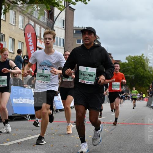 20.09.2026 - PSD Bank Halbmarathon J. Mangold http://msf.ph/oto/10522107 20.09.2026 11:58:55 Ziel 1197, 1519, 1778, 2050, 2185, 3112, 3150, 3194, 3467, 3718, 3810, 3940, 4029, 4223, 4286, 4591 meine-sportfotos.de
