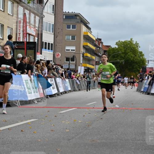 20.09.2026 - PSD Bank Halbmarathon J. Mangold http://msf.ph/oto/10522126 20.09.2026 11:59:03 Ziel 1197, 1749, 2370, 3150, 3194, 4286, 4428, 4591 meine-sportfotos.de