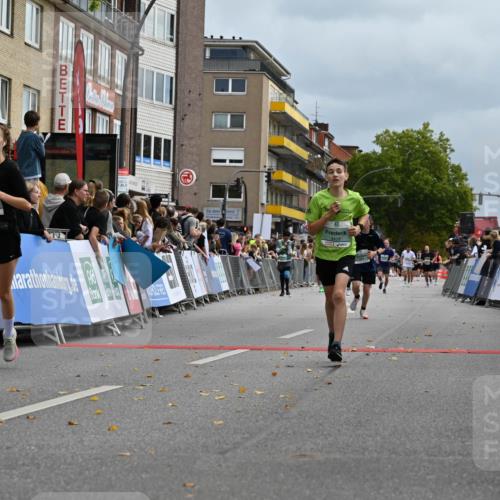 20.09.2026 - PSD Bank Halbmarathon J. Mangold http://msf.ph/oto/10522128 20.09.2026 11:59:03 Ziel 1197, 1749, 2370, 3150, 3194, 4286, 4428, 4591 meine-sportfotos.de