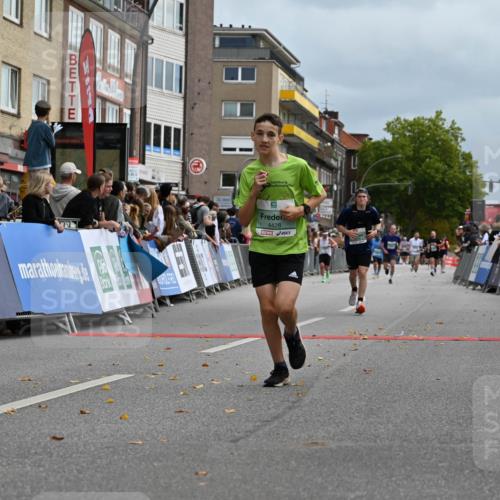 20.09.2026 - PSD Bank Halbmarathon J. Mangold http://msf.ph/oto/10522139 20.09.2026 11:59:04 Ziel 1749, 2370, 3150, 3194, 4428, 4591 meine-sportfotos.de