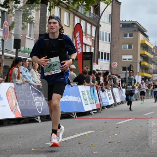 20.09.2026 - PSD Bank Halbmarathon J. Mangold http://msf.ph/oto/10522169 20.09.2026 11:59:10 Ziel 1091, 1095, 1749, 2370, 3668, 4428 meine-sportfotos.de