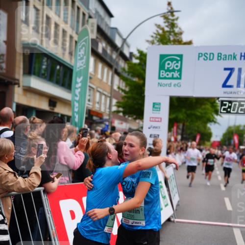 20.09.2026 - PSD Bank Halbmarathon LAZAROV Photography http://msf.ph/oto/10522173 20.09.2026 12:02:18 Ziel 1072, 1486, 1585, 1926, 2077, 2486, 2489, 3458, 3536, 3557, 3704, 3705, 3793, 4068 meine-sportfotos.de