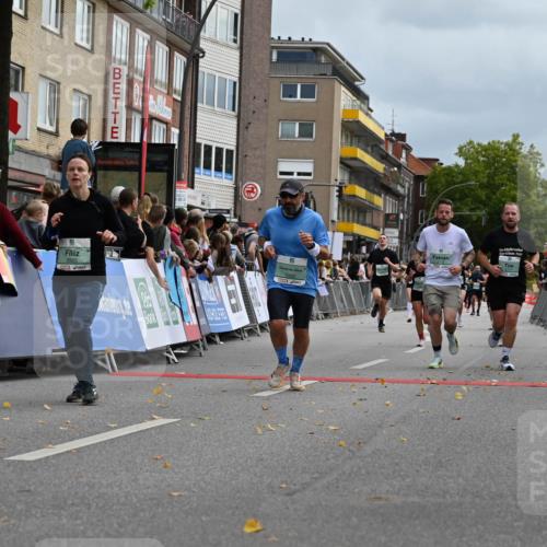 20.09.2026 - PSD Bank Halbmarathon J. Mangold http://msf.ph/oto/10522247 20.09.2026 11:59:19 Ziel 1091, 1093, 1095, 1098, 2085, 2736, 3066, 3390, 3668, 3771, 3772 meine-sportfotos.de