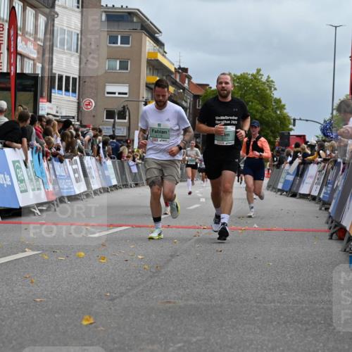 20.09.2026 - PSD Bank Halbmarathon J. Mangold http://msf.ph/oto/10522266 20.09.2026 11:59:21 Ziel 1091, 1093, 1095, 1098, 1279, 2085, 2208, 2439, 2736, 3066, 3390, 3771, 3772 meine-sportfotos.de