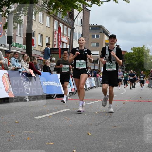 20.09.2026 - PSD Bank Halbmarathon J. Mangold http://msf.ph/oto/10522316 20.09.2026 11:59:28 Ziel 1098, 1279, 2208, 2439, 2670, 3066, 3390, 3771, 3772, 4711 meine-sportfotos.de