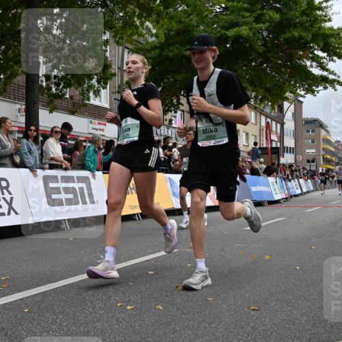 20.09.2026 - PSD Bank Halbmarathon J. Mangold http://msf.ph/oto/10522337 20.09.2026 11:59:30 Ziel 1098, 1279, 2208, 2439, 2670, 3066, 3390, 4493, 4494, 4495, 4711 meine-sportfotos.de