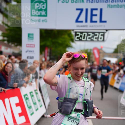 20.09.2026 - PSD Bank Halbmarathon LAZAROV Photography http://msf.ph/oto/10522370 20.09.2026 12:02:25 Ziel 1072, 1126, 1250, 1340, 1486, 2077, 2395, 2968, 4068, 4114, 4115, 4485, 4794 meine-sportfotos.de