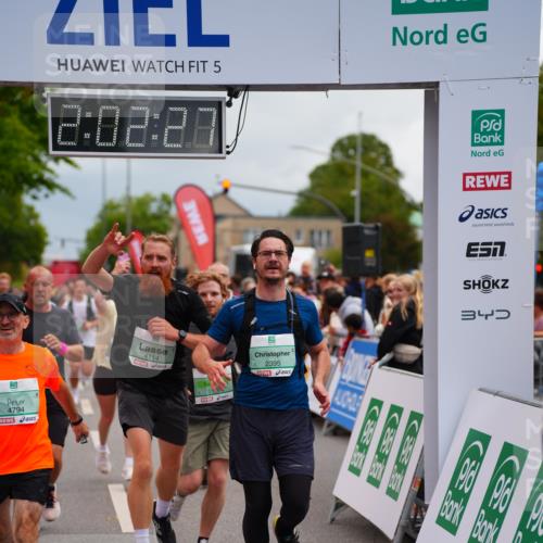 20.09.2026 - PSD Bank Halbmarathon LAZAROV Photography http://msf.ph/oto/10522378 20.09.2026 12:02:27 Ziel 1072, 1126, 1250, 1340, 1486, 1507, 2077, 2395, 2968, 4068, 4114, 4115, 4485, 4794 meine-sportfotos.de