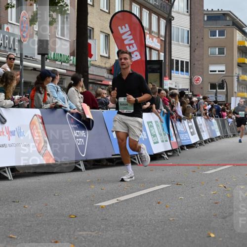 20.09.2026 - PSD Bank Halbmarathon J. Mangold http://msf.ph/oto/10522429 20.09.2026 11:59:41 Ziel 1265, 1454, 2168, 2170, 2470, 3578, 3800, 4493, 4494, 4495, 4711 meine-sportfotos.de