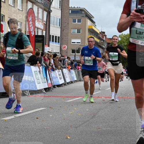 20.09.2026 - PSD Bank Halbmarathon J. Mangold http://msf.ph/oto/10522522 20.09.2026 11:59:54 Ziel 1112, 1454, 1788, 1927, 2186, 2238, 2470, 2693, 3146, 4670 meine-sportfotos.de