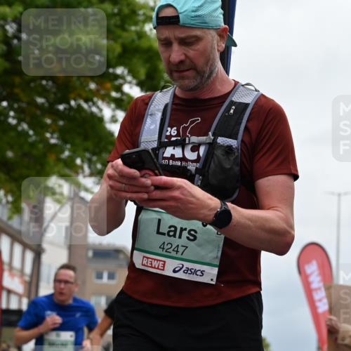 20.09.2026 - PSD Bank Halbmarathon J. Mangold http://msf.ph/oto/10522526 20.09.2026 11:59:55 Ziel 1112, 1454, 1788, 1927, 2186, 2238, 2693, 3146, 4670 meine-sportfotos.de