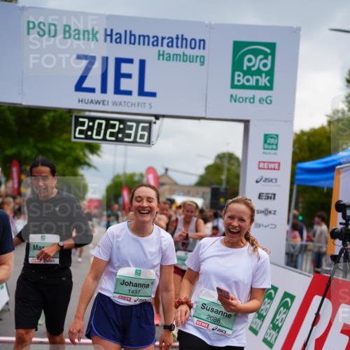 20.09.2026 - PSD Bank Halbmarathon LAZAROV Photography http://msf.ph/oto/10522568 20.09.2026 12:02:36 Ziel 1340, 1403, 1497, 1507, 1586, 2084, 2088, 2817, 2818, 2968, 3240, 3354, 4485, 4580 meine-sportfotos.de