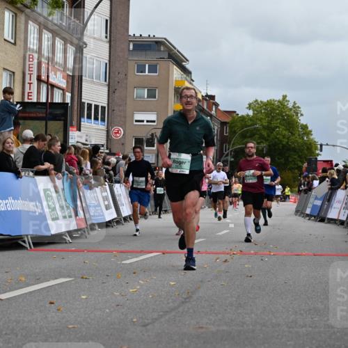 20.09.2026 - PSD Bank Halbmarathon J. Mangold http://msf.ph/oto/10522614 20.09.2026 12:00:06 Ziel 1788, 1927, 2228, 2676, 2693, 3024, 3550, 3566, 3812, 4321, 4583, 4704, 4741 meine-sportfotos.de