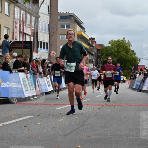 20.09.2026 - PSD Bank Halbmarathon J. Mangold http://msf.ph/oto/10522620 20.09.2026 12:00:06 Ziel 1788, 1927, 2228, 2676, 2693, 3024, 3550, 3566, 3812, 4321, 4583, 4704, 4741 meine-sportfotos.de