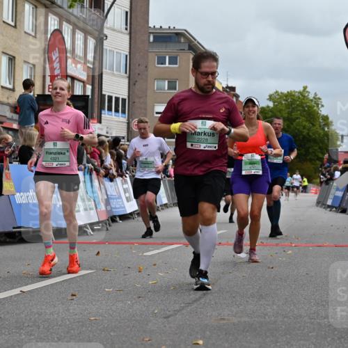 20.09.2026 - PSD Bank Halbmarathon J. Mangold http://msf.ph/oto/10522668 20.09.2026 12:00:09 Ziel 2228, 2338, 2676, 3024, 3550, 3566, 3812, 4321, 4583, 4704, 4741 meine-sportfotos.de