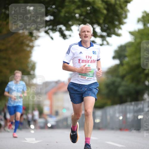 20.09.2026 - PSD Bank Halbmarathon Jannik Wohlers http://msf.ph/oto/10522671 20.09.2026 11:34:48 Laufen 2525 meine-sportfotos.de