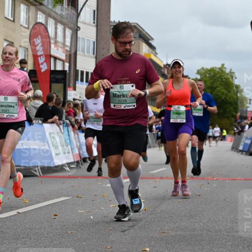 20.09.2026 - PSD Bank Halbmarathon J. Mangold http://msf.ph/oto/10522672 20.09.2026 12:00:10 Ziel 2228, 2338, 2676, 3024, 3550, 3566, 3812, 4321, 4583, 4704, 4741 meine-sportfotos.de