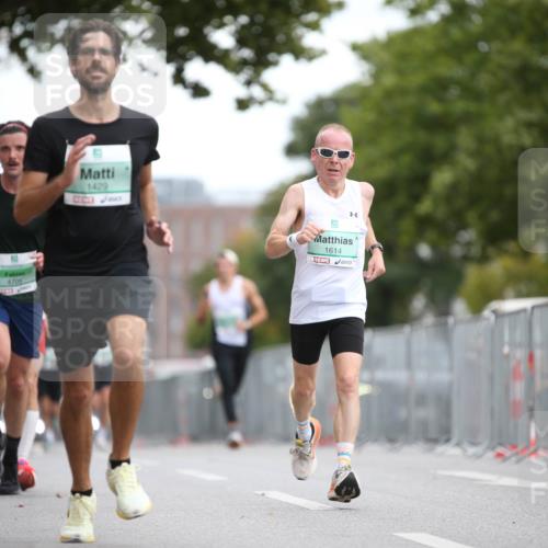 20.09.2026 - PSD Bank Halbmarathon Jannik Wohlers http://msf.ph/oto/10522705 20.09.2026 11:35:05 Laufen 4705, 1429, 1614 meine-sportfotos.de