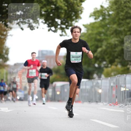 20.09.2026 - PSD Bank Halbmarathon Jannik Wohlers http://msf.ph/oto/10522717 20.09.2026 11:35:10 Laufen 4075 meine-sportfotos.de