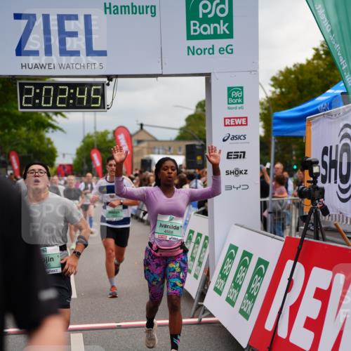 20.09.2026 - PSD Bank Halbmarathon LAZAROV Photography http://msf.ph/oto/10522722 20.09.2026 12:02:45 Ziel 1247, 1718, 1895, 2084, 2089, 2105, 3109, 3240, 3310, 3332, 3354, 3609, 4547, 4565, 4568 meine-sportfotos.de